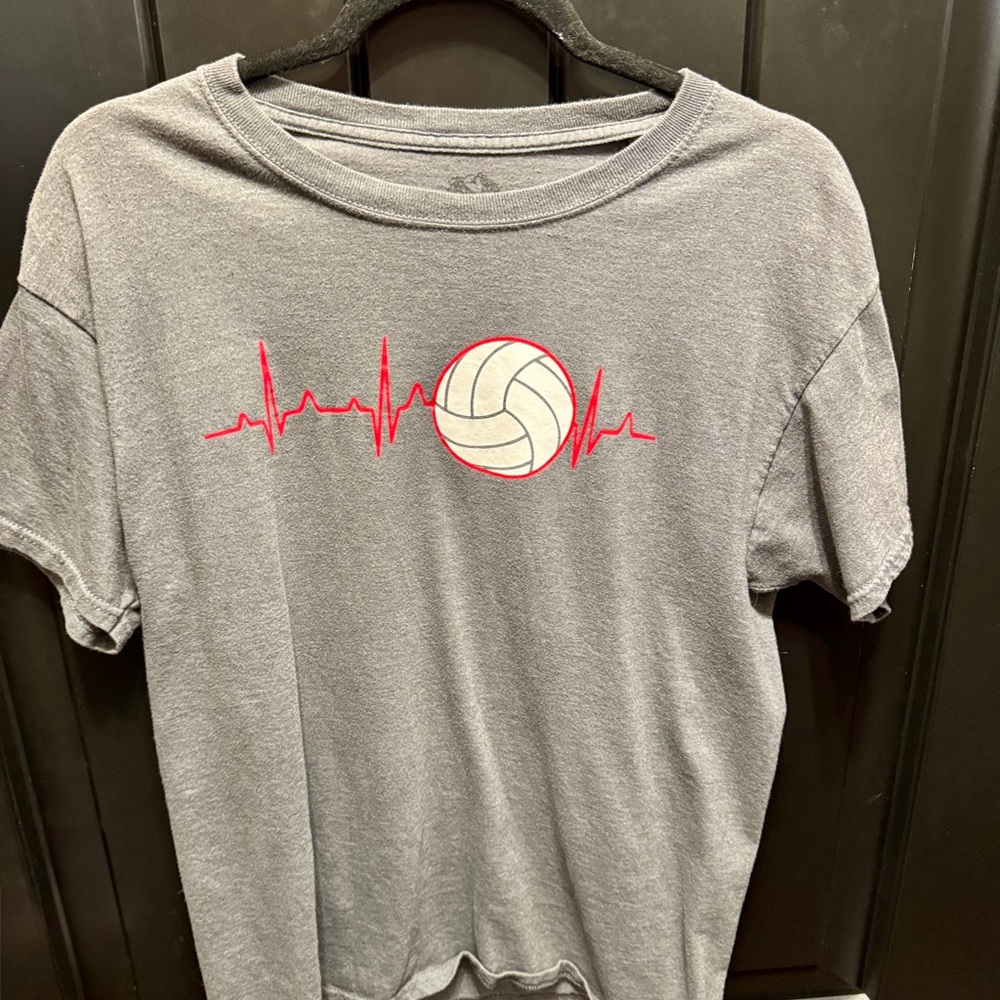 Fruit of the Loom Gray Volleyball Heartbeat Tee
